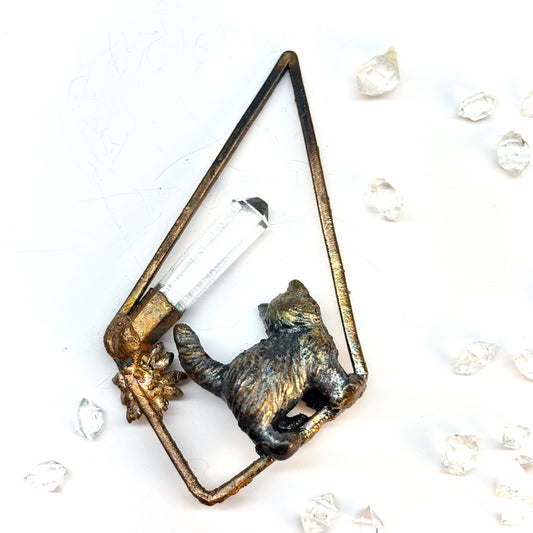 Inner Beast Animal Pendant with Cat and Quartz